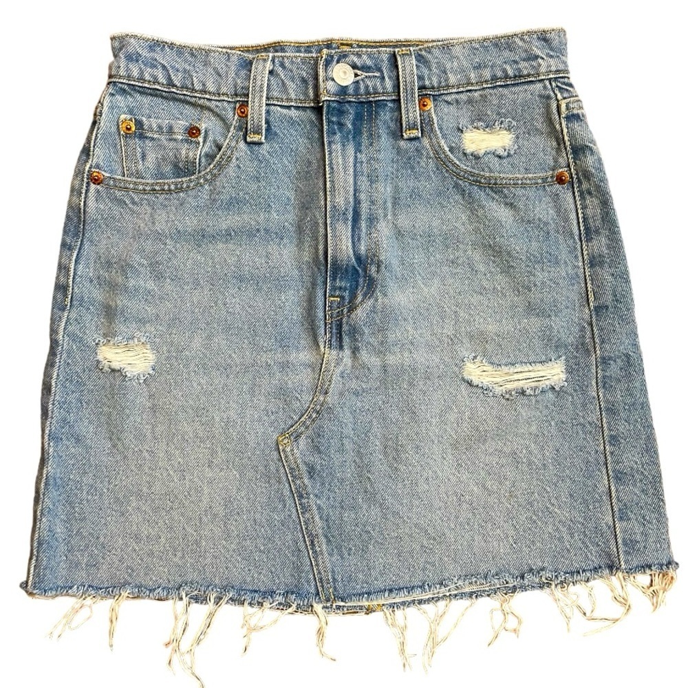 Levi’s Denim Mini Skirt - Picture 3 of 9